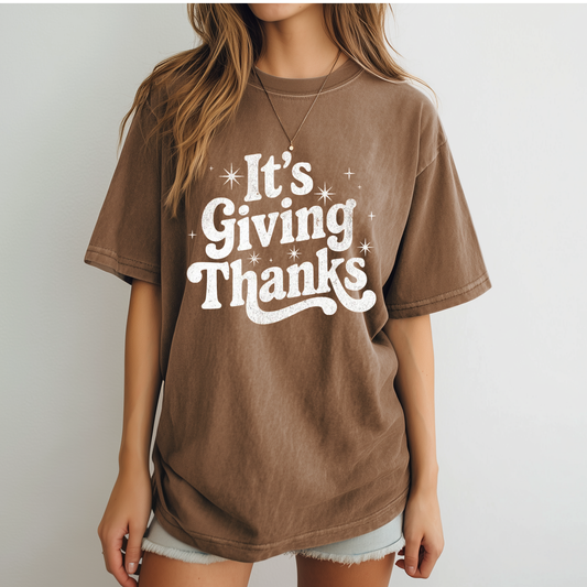 It’s Giving Thanks Tee