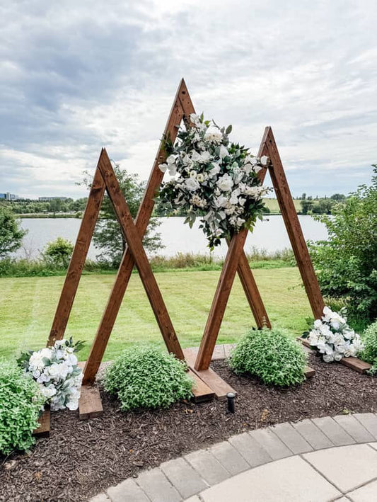 3 Triangle Stained Backdrop