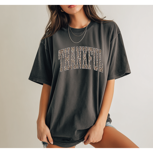Block Letter Thankful Tee