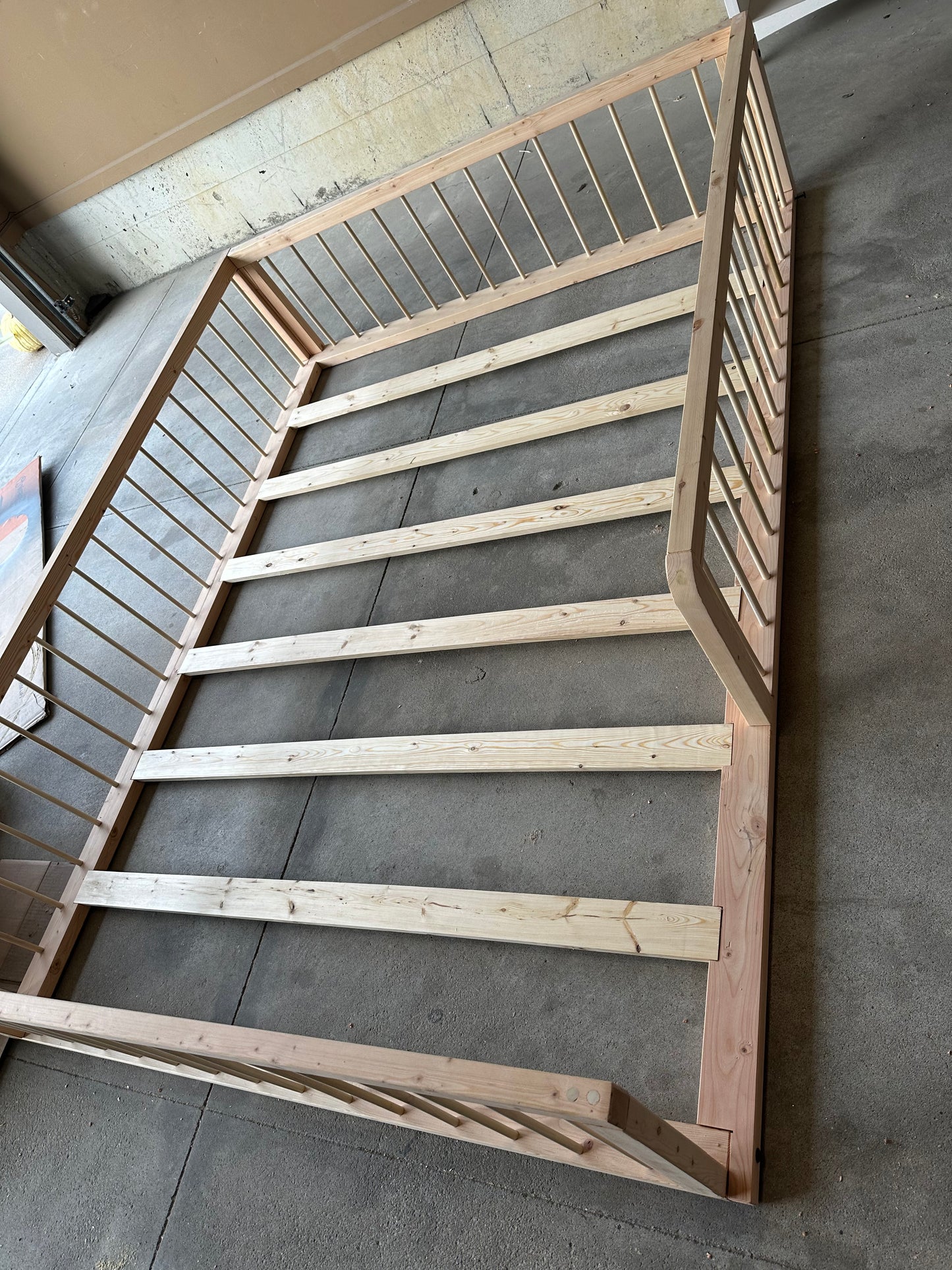 Montessori Floor Bed with slats